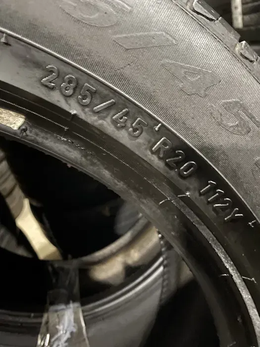 285/45 R20 Pirelli Scorpion 18 год, пара шин летних