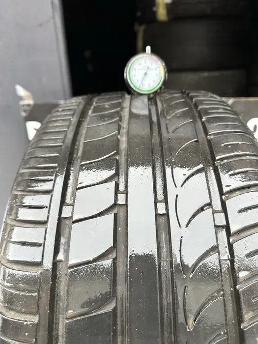 235/35 R19 Austone Athena 22г комплект шин летних.