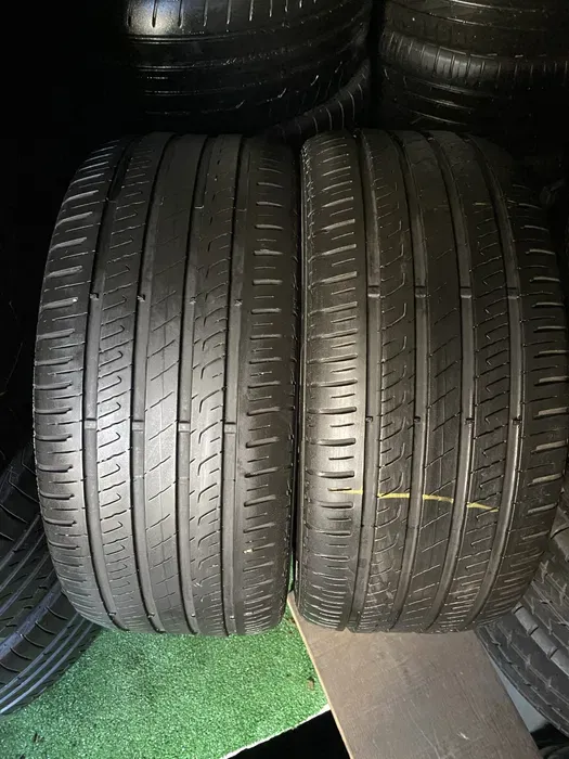 255/45 R18 Barum Bravuris 5, 22 год, пара шин летних