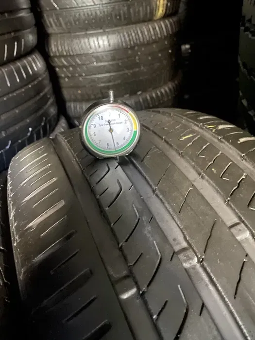 255/45 R18 Barum Bravuris 5, 22 год, пара шин летних