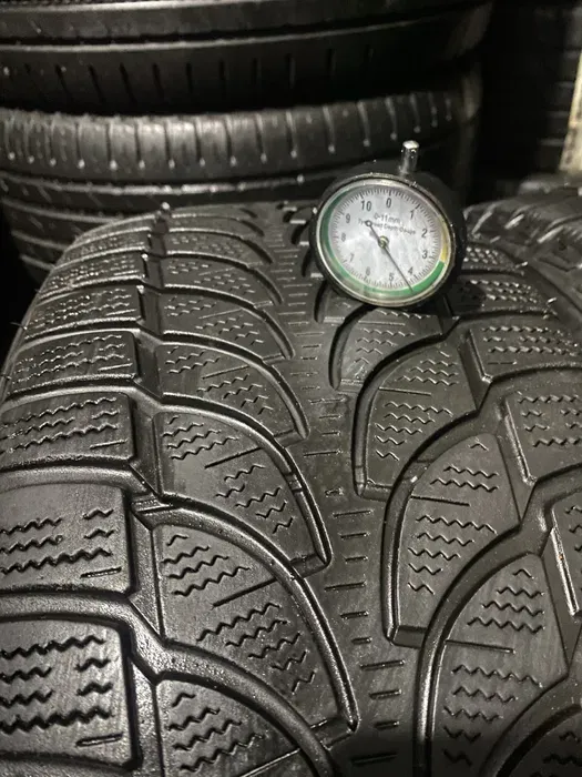 225/55 R18 Bridgestone Blizzak пара шин зимних.