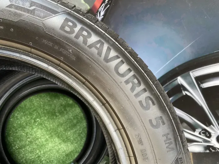 225/60 R18 Barum Bravuris 5 , 20г комплект шин летних.