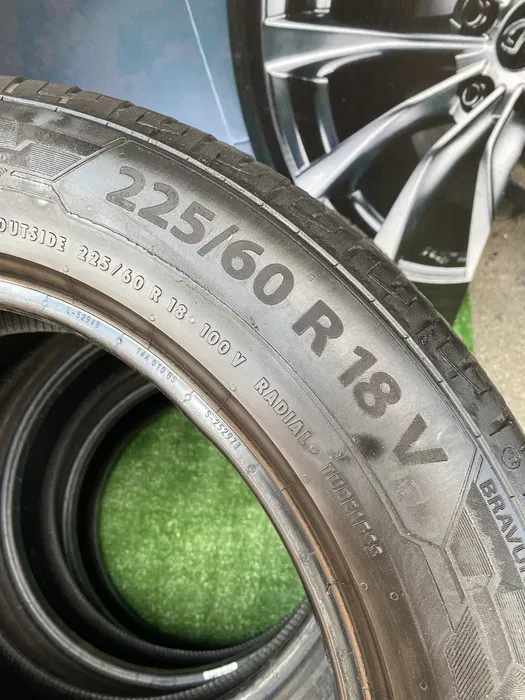 225/60 R18 Barum Bravuris 5 , 20г комплект шин летних.