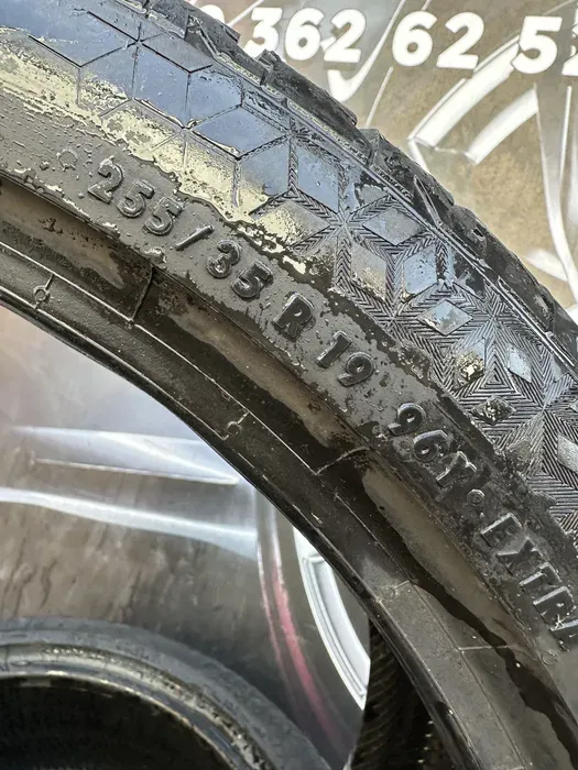 255/35 R19 Best Drive 22г пара шин летних.