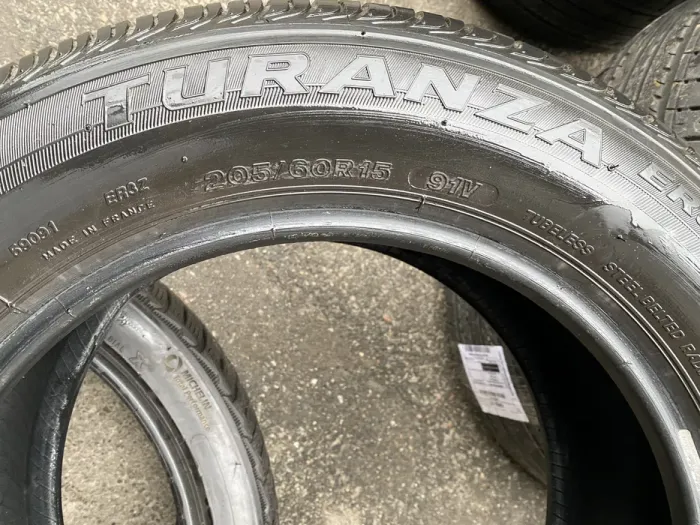 205/60 R15 Bridgestone Turanza пара шин летних