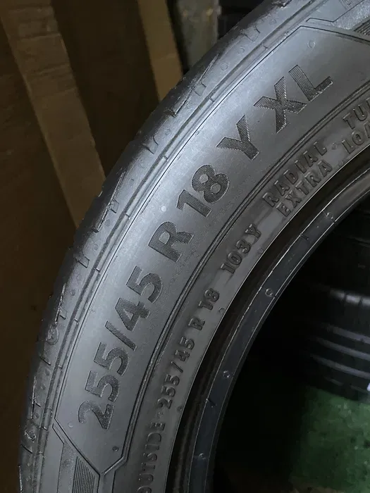 255/45 R18 Barum Bravuris 5, 22 год, пара шин летних