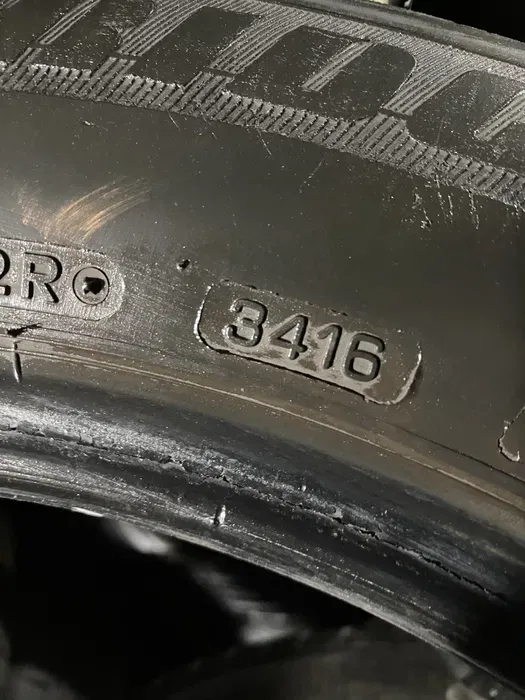 205/60 R16 Bridgestone Turanza ER300 пара шин летних