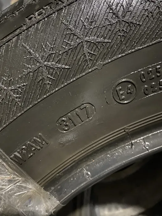 215/65 R16 Barum Polaris 3, пара шин зимних.
