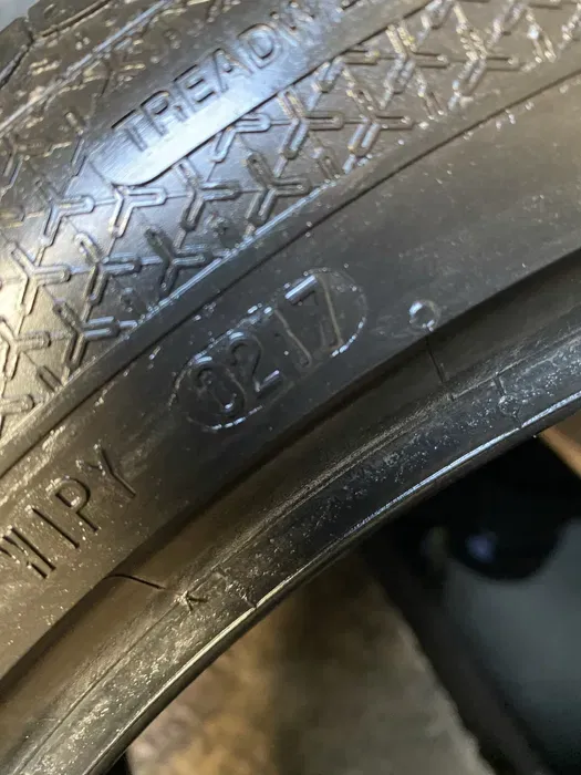 245/40 R18 Barum Bravuris 3 пара шин летних