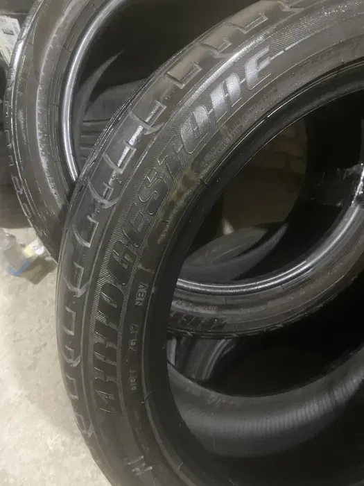 225/45 R18 Bridgestone Dueler пара шин летних