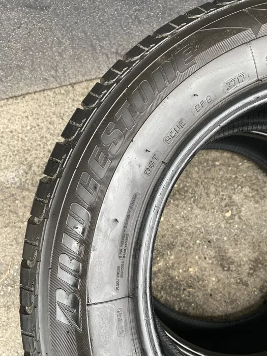 215/65 R16C Bridgestone Blizzak LM комплект шин всесезонных