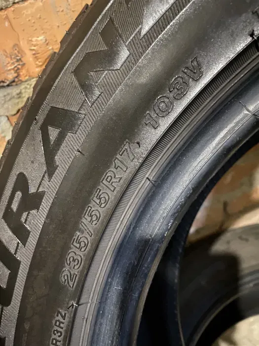 235/55 R17 Bridgestone Turanza пара шин летних