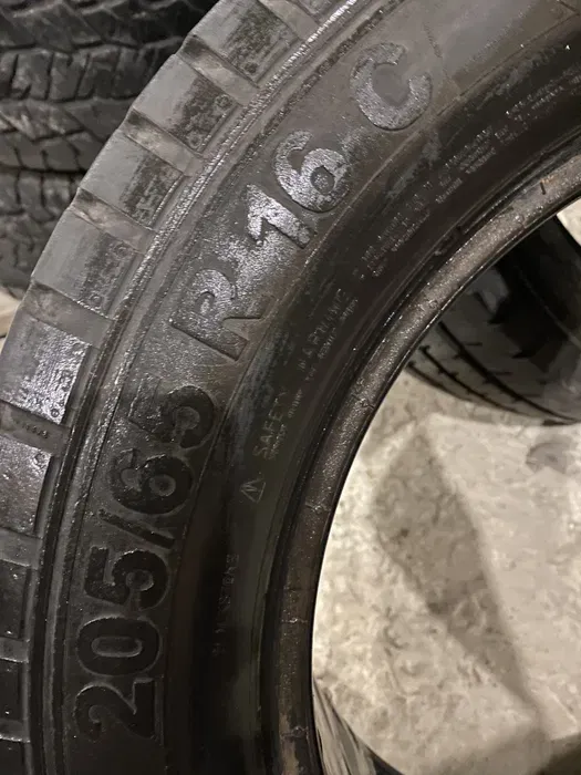 205/65 R16C Blackstone пара шин летних