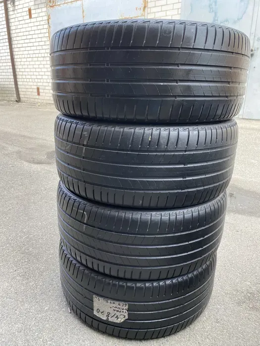 245/40 R19 Bridgestone Turanza T005, 22г комплект шин летних