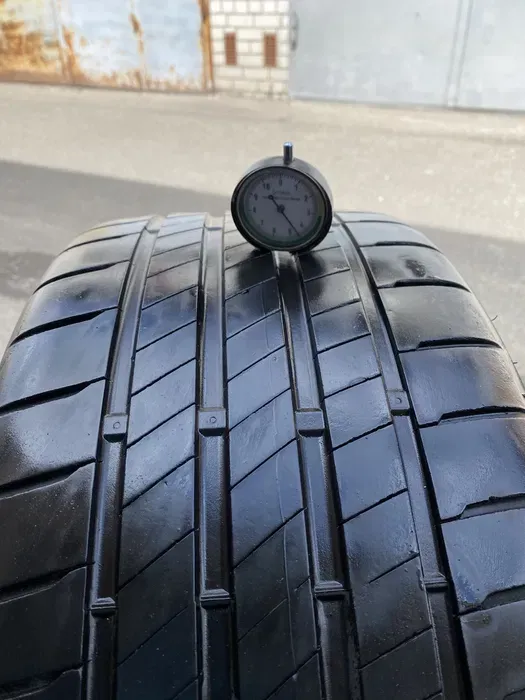 235/35 R19 Bridgestone Potenza 23г пара шин летних