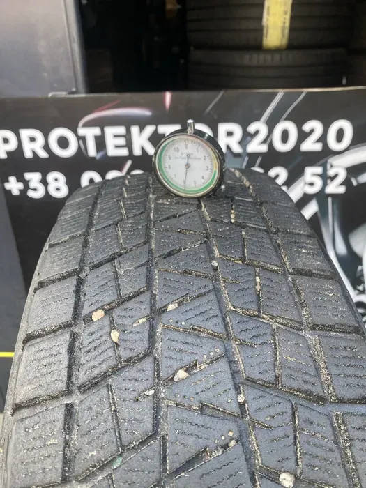 215/65 R16 Bridgestone Blizzak комплект шин зимних