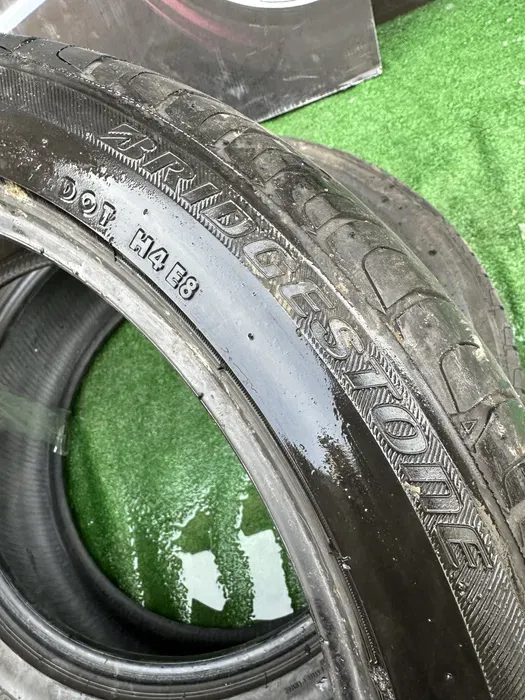 225/45 R19 Bridgestone Turanza пара шин летних.