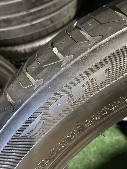 225/50 R18 Bridgestone Turanza RFT комплект шин летних
