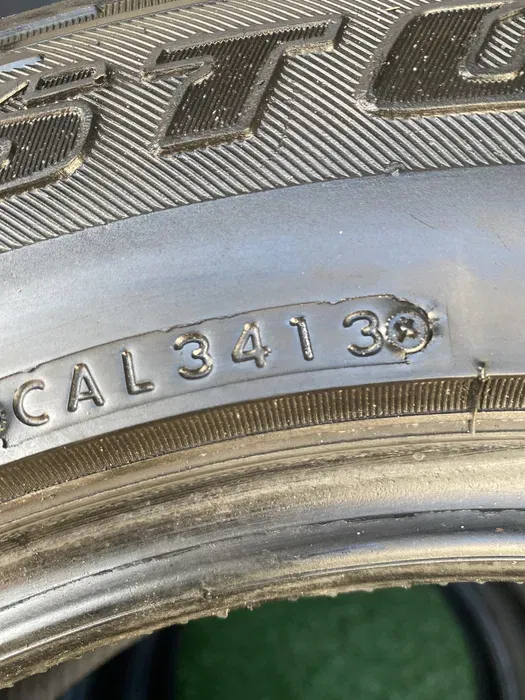 215/65 R16 Bridgestone Blizzak комплект шин зимних