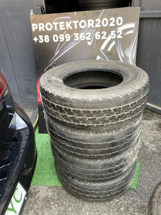 215/70 R15C Bridgestone Duravis комплект шин летних