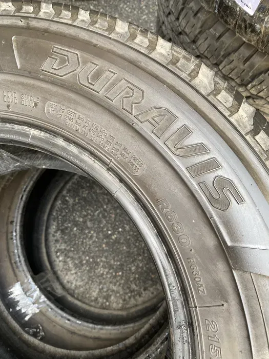 215/70 R15C Bridgestone Duravis комплект шин летних