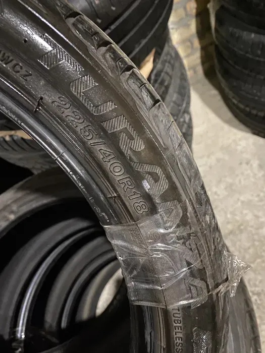 225/40 R18 Bridgestone Turanza комплект шин летних