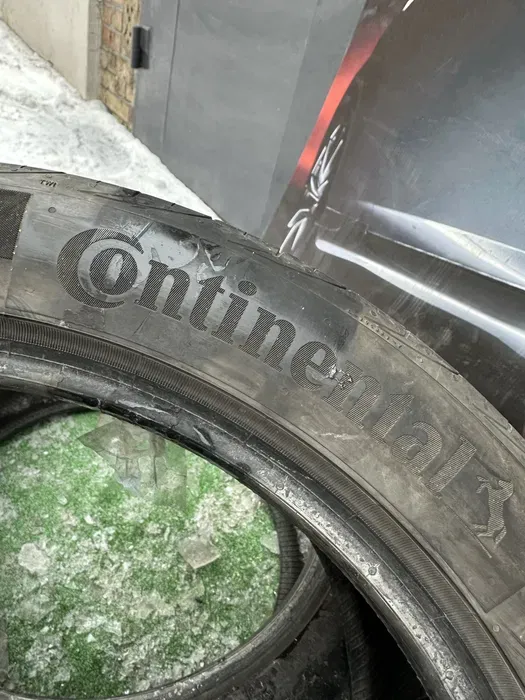 245/40 R18 Continental Premium Contact пара шин летних.