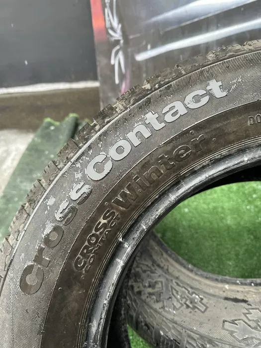 215/65 R16 Continental Cross Contact пара шин зимних.