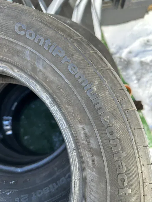 195/65 R15 Continental ContiPremium Contact комплект шин летних.