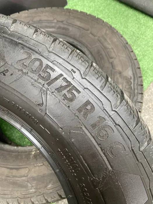 205/75 R16C Continental VanContact Winter 21г пара шин зимних.