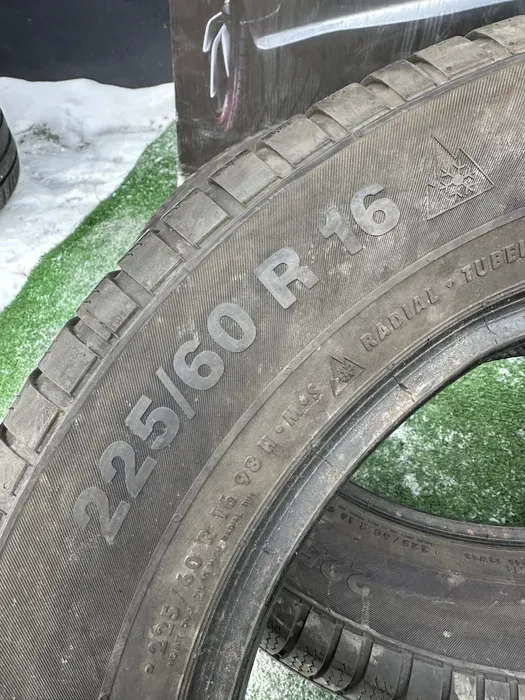 225/60 R16 Continental ContiWinterContact пара шин зимних.