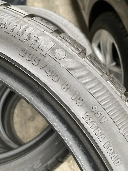 235/40 R18 Continental ContiWinterContact комплект шин зимних.