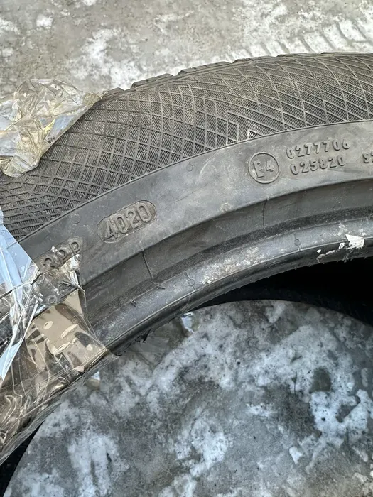 275/45 R20 Continental WinterContact пара шин зимних.