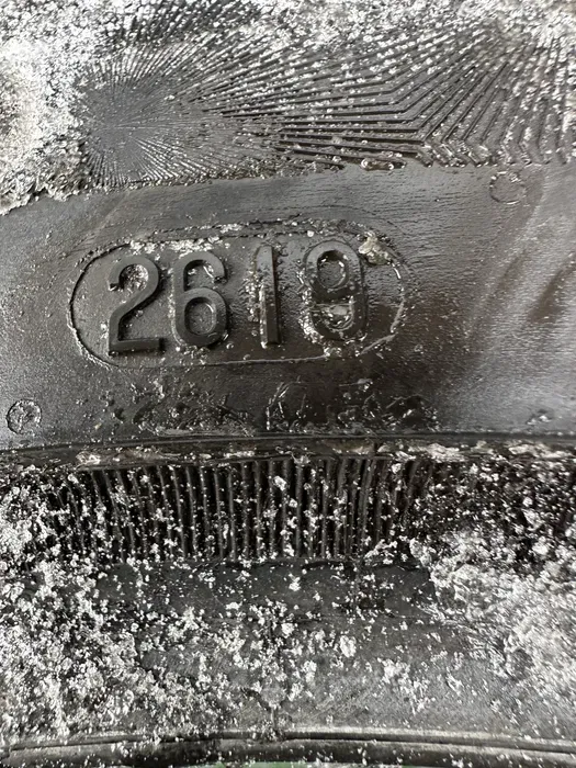 245/40 R18 Continental Premium Contact пара шин летних.