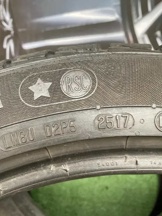 245/45 R18 Continental ContiWinterContact Run/Flat комплект шин зимних