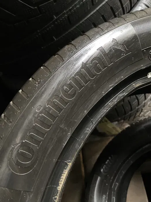 215/55 R17 Continental UltraContact NXT 23г пара шин летних
