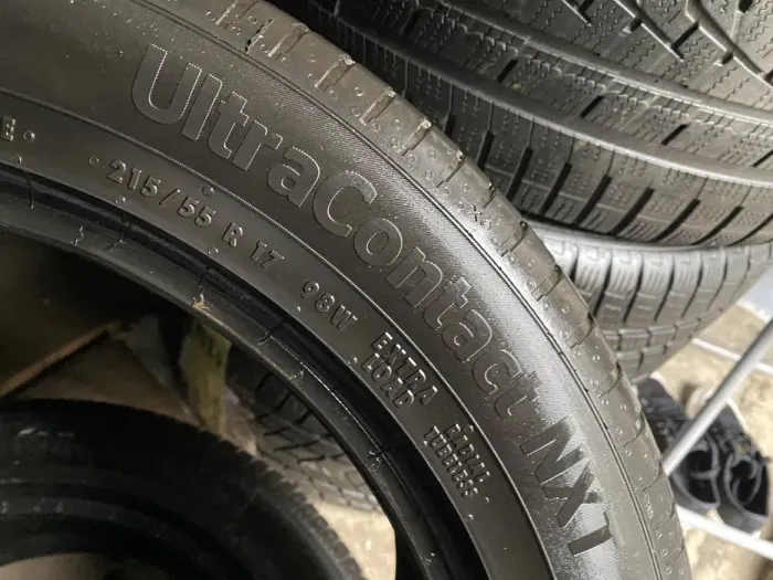 215/55 R17 Continental UltraContact NXT 23г пара шин летних