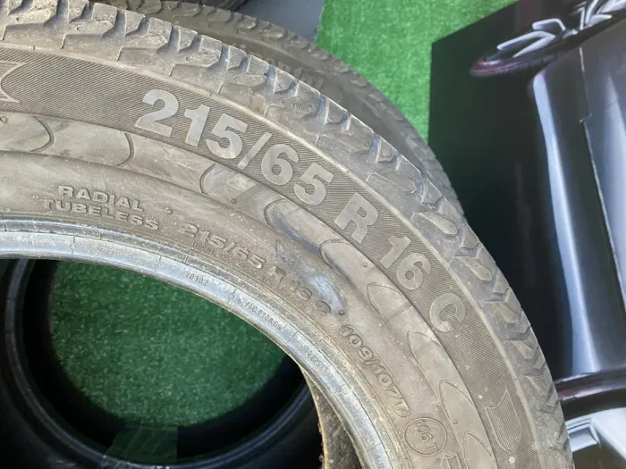 215/65 R16C Continental Vanco 2 комплект шин летних