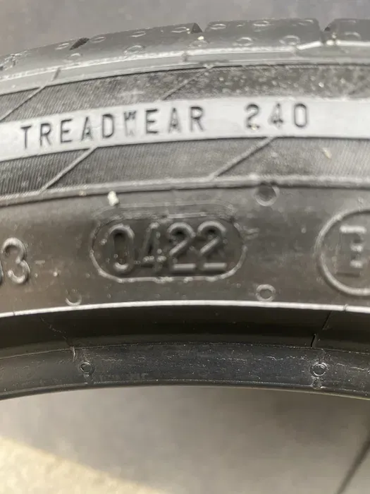 255/35 R19 Continental ContiSportContact 22г шина одиночка