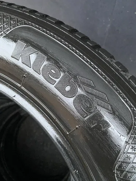 215/60 R16 Kleber Krisalp 19г пара шин зимних.