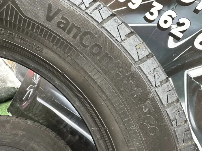 215/65 R16C Continental Van Contact Eco 21г комплект шин летних.
