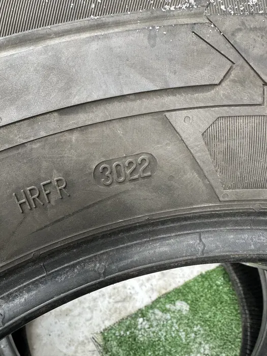 225/75 R16С Continental VanContact 22г пара шин зимних.