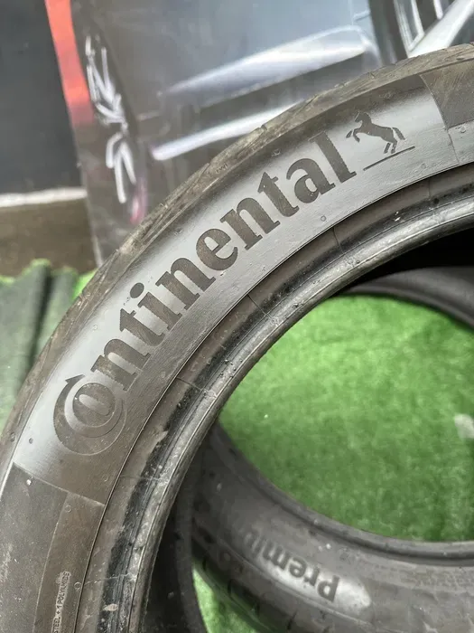 235/45 R19 Continental Premium Contact 6 пара шин летних.