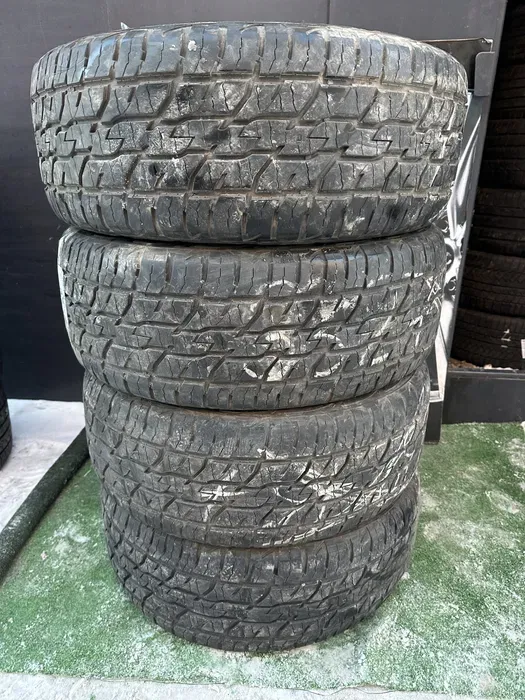 255/55 R19 Cooper Discoverer 19г комплект шин всесезонных.