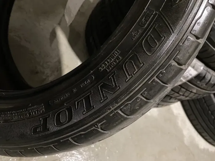 215/45 R16 Dunlop SportMaxx комплект шин летних
