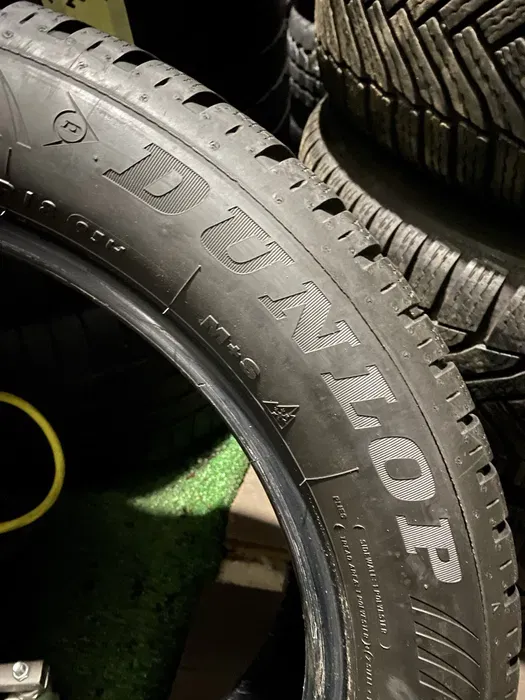 215/55 R18 Dunlop Winter Sport 4D комплект шин зимних.
