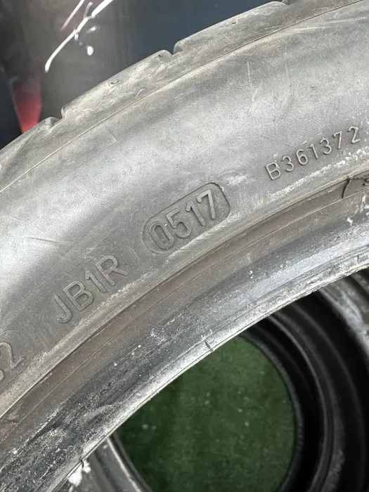 225/45 R19 Dunlop Sport Maxx комплект шин летних.