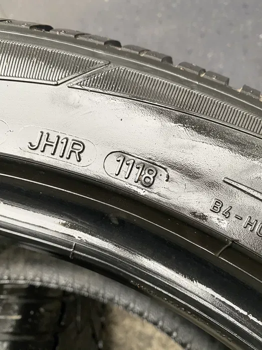 225/50 R18 Dunlop Winter Sport 3D комплект шин зимних.