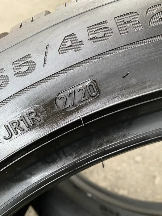 255/45 R20 Dunlop Winter Sport 5, 20г пара шин зимних.