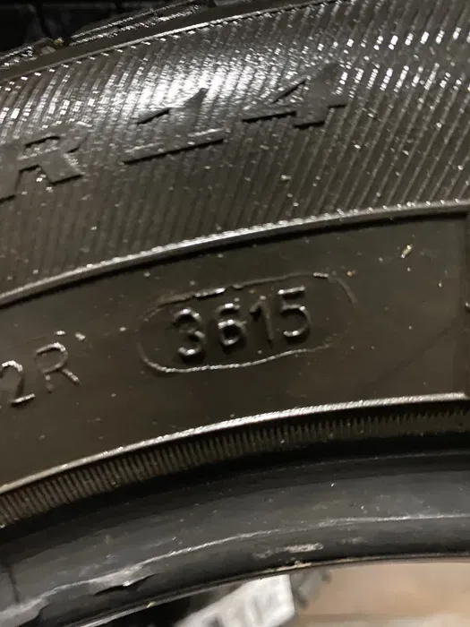 175/65 R14 Debica Frigo комплект шин зимних.